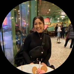 Meet your Posher, Emily